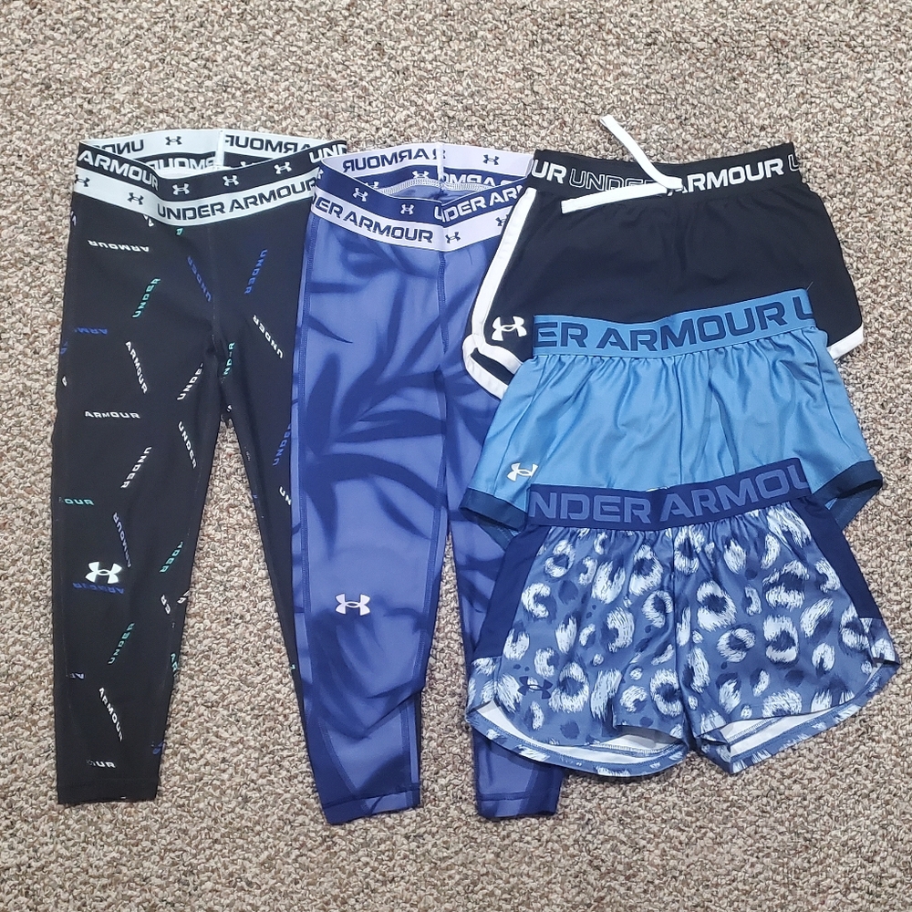 Lot Of Under Armour Girls' Size Small Black and Blue Capri Leggings/Shorts Set